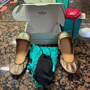 Tieks Metallic bronze.  Includes All Original Accessories
